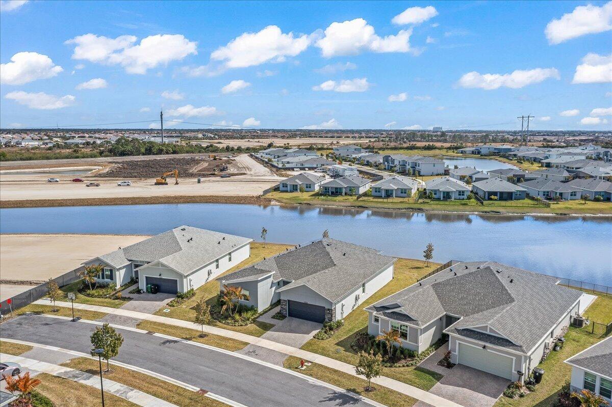 CADENCE PHASE II - Residential