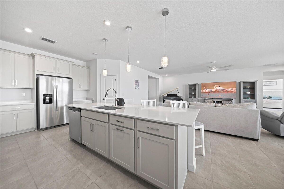 CADENCE PHASE II - Residential