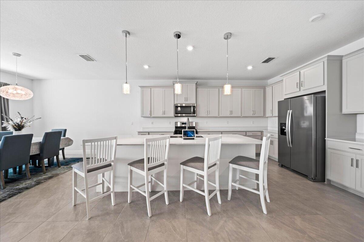 CADENCE PHASE II - Residential