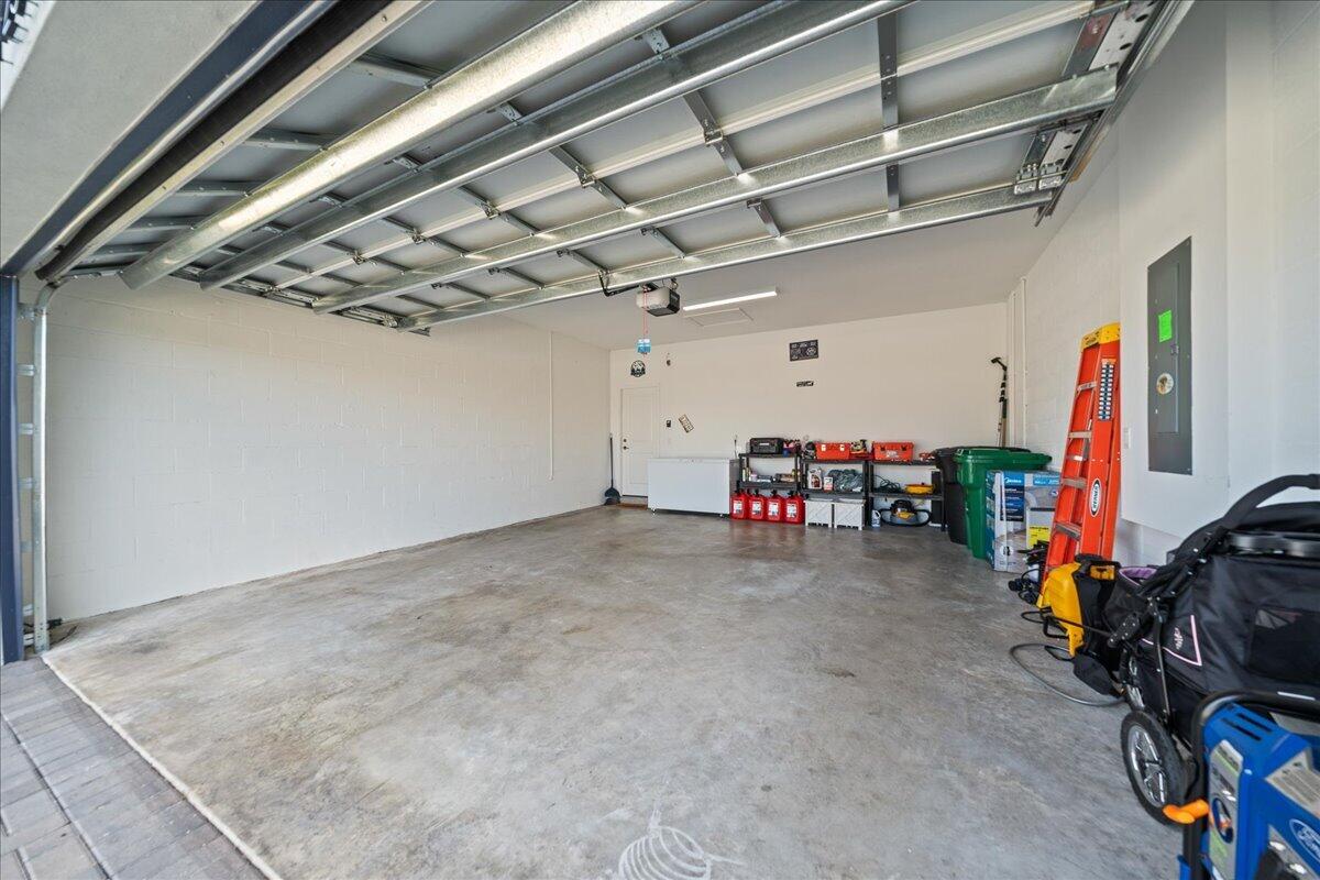 CADENCE PHASE II - Residential