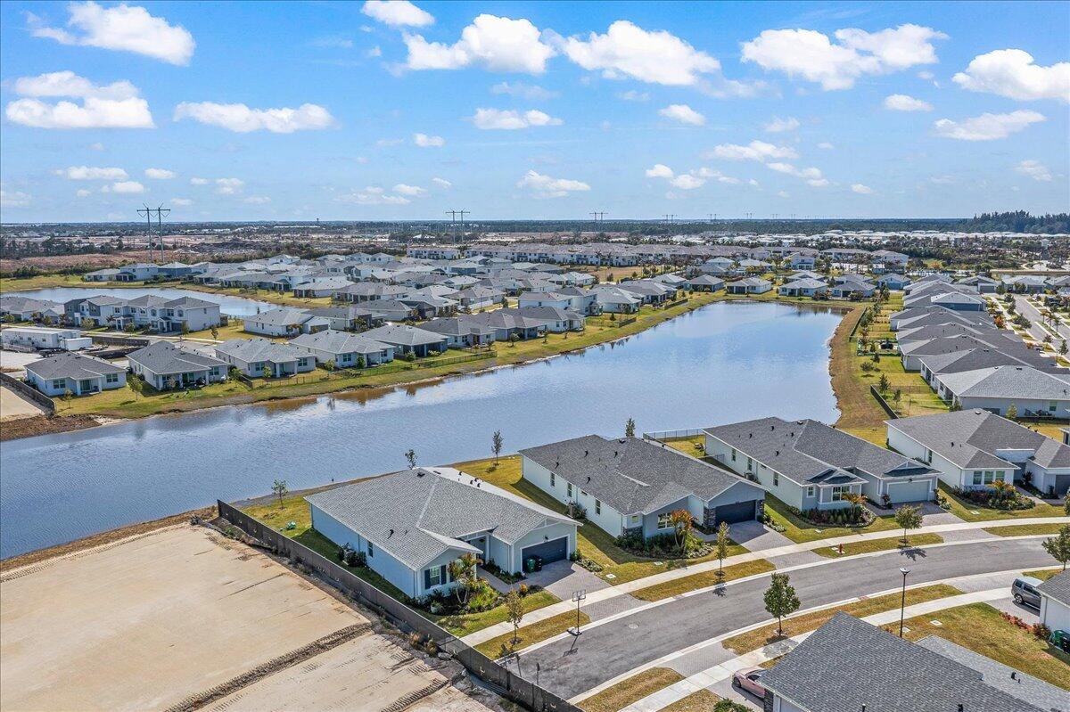 CADENCE PHASE II - Residential