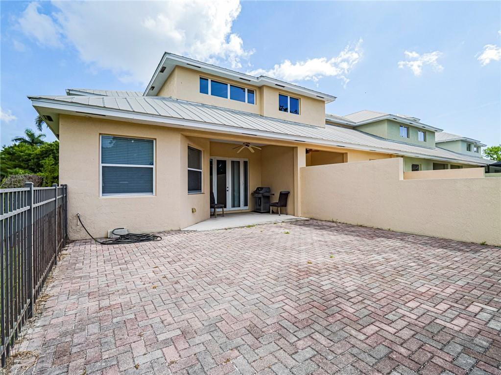 BRIDGEPOINTE SUBDIVISION - Residential Lease