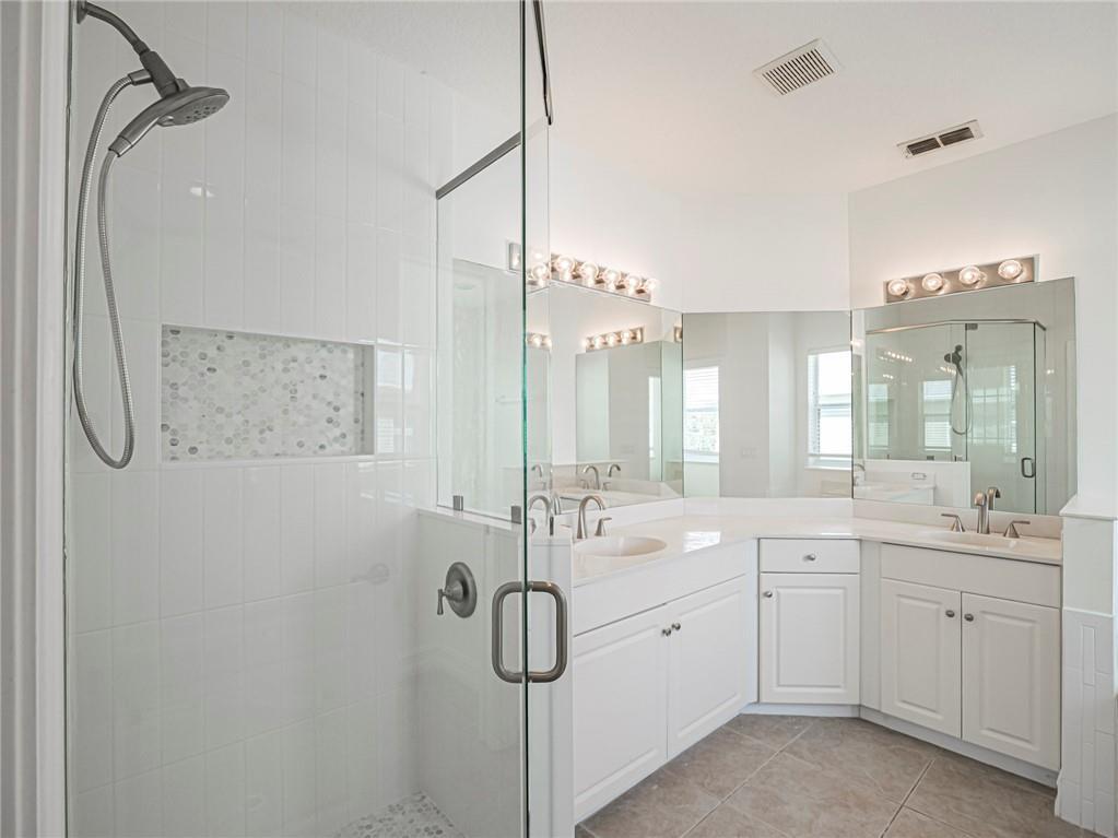 BRIDGEPOINTE SUBDIVISION - Residential Lease