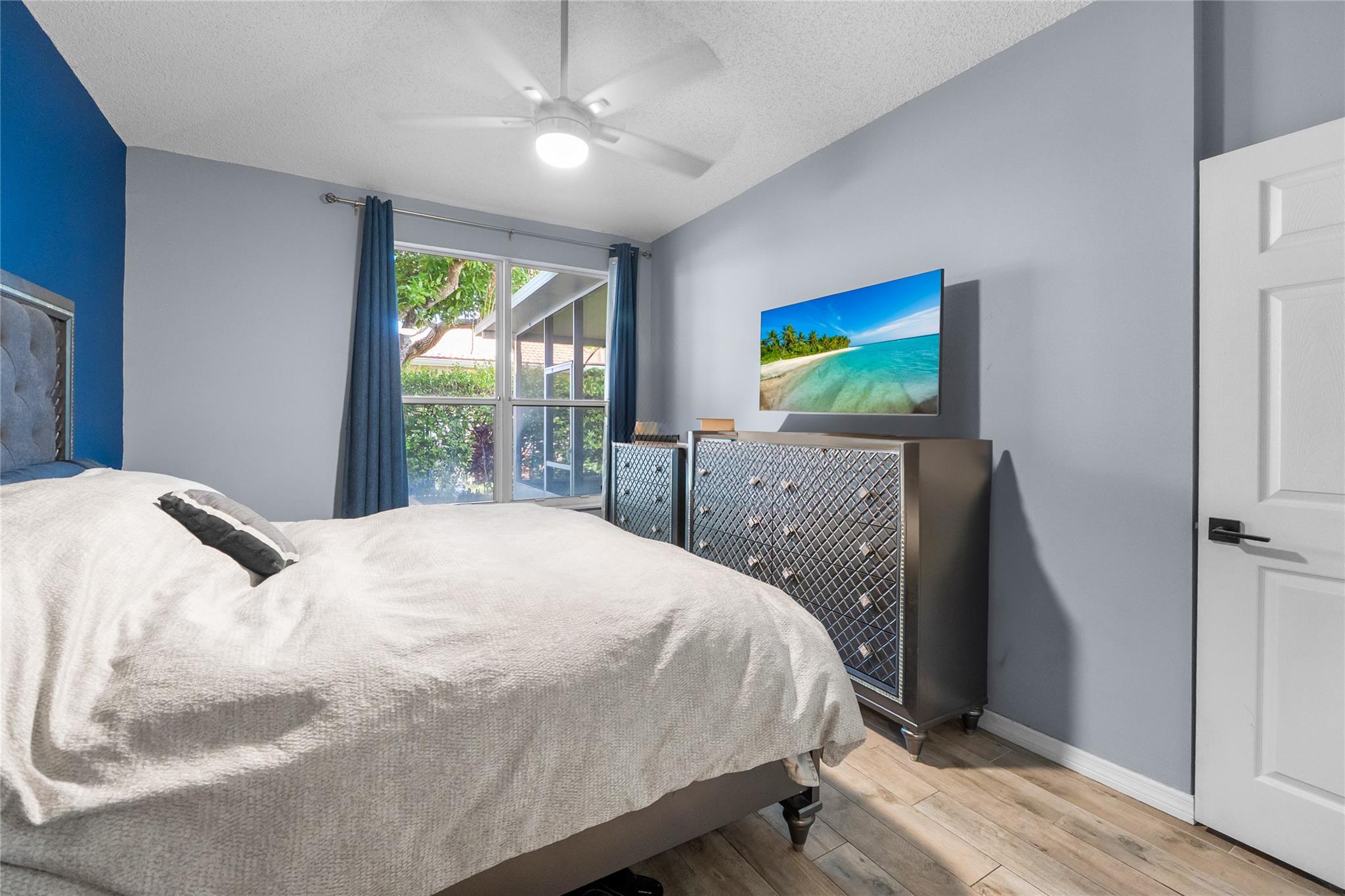 LOWELLS LANDING - Residential