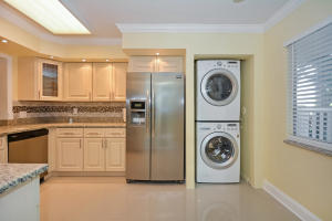 Huntington Lakes - Residential