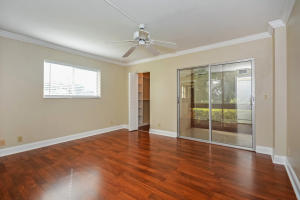 Huntington Lakes - Residential