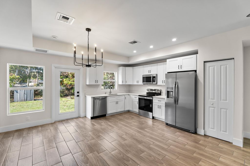 Photo of 3003 SE Fairmont Street, Stuart, FL 34997 (MLS # B26008215)