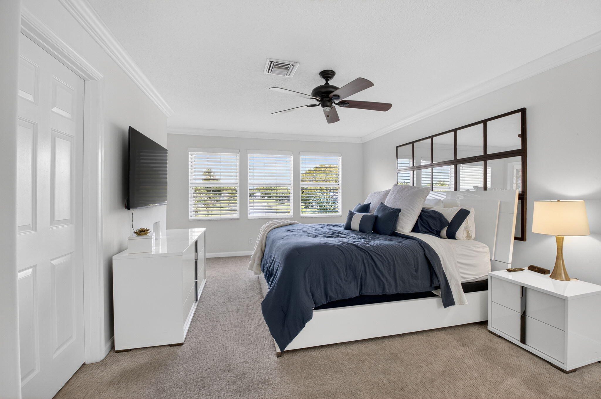 7825 Travlers Tree Drive