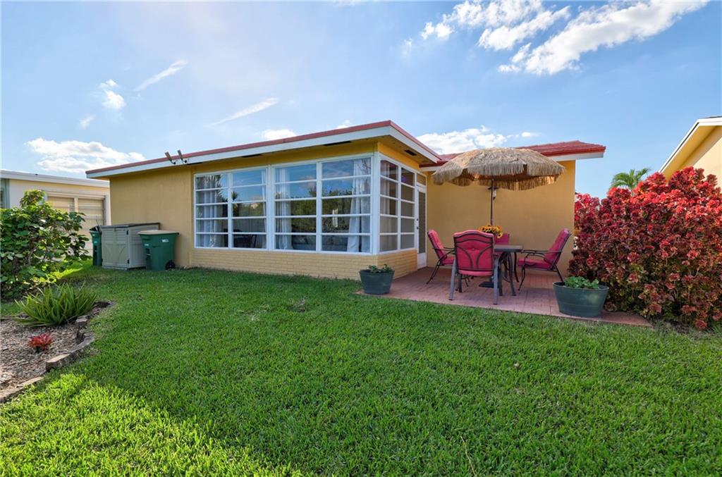 Mainlands Of Tamarac 1 - Residential