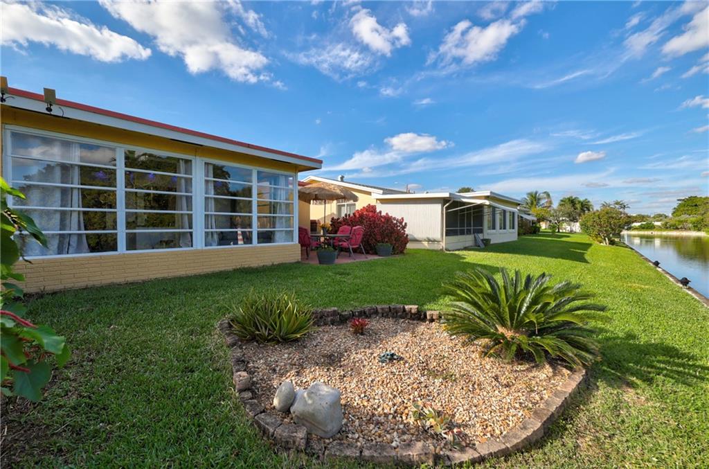 Mainlands Of Tamarac 1 - Residential