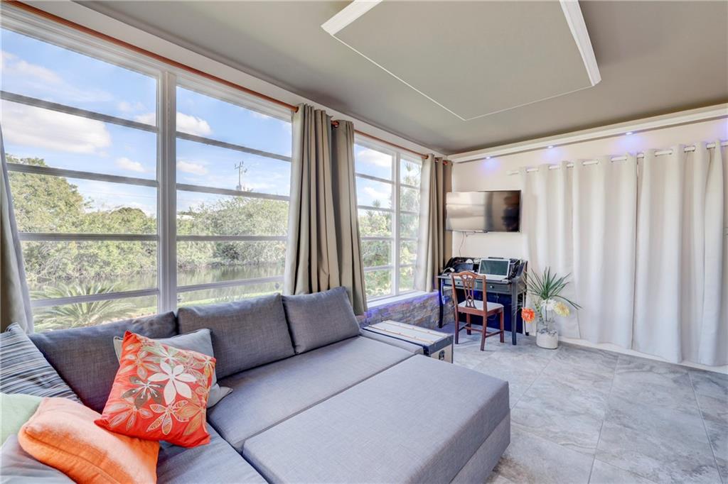 Mainlands Of Tamarac 1 - Residential