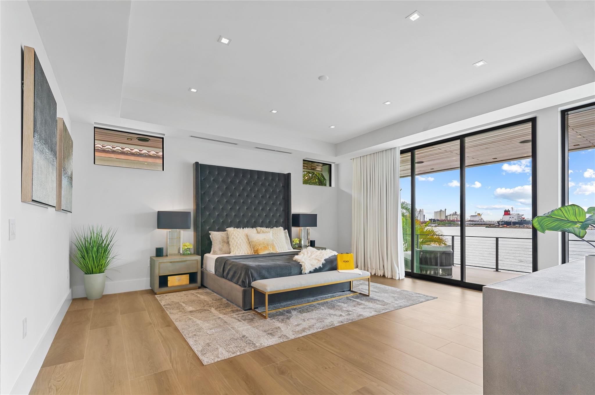 Harbour Heights Add 35-21 - Residential Lease