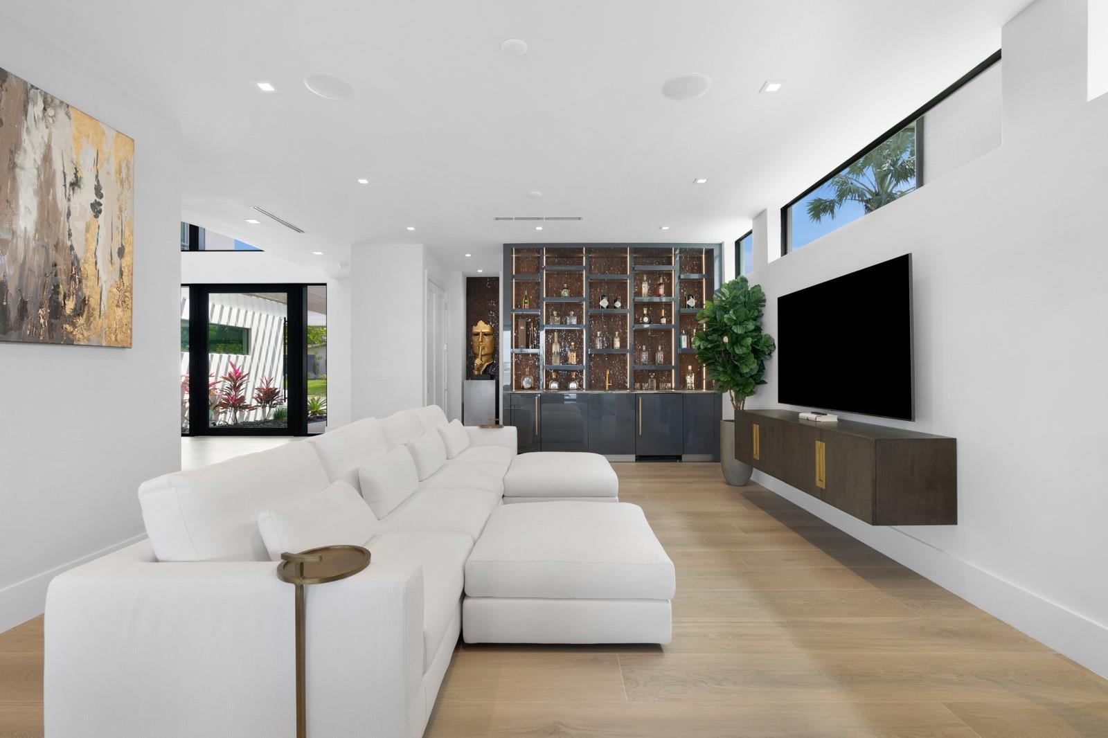 Harbour Heights Add 35-21 - Residential Lease