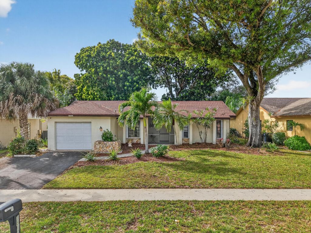 Photo of 18101 107th Avenue S, Boca Raton, FL 33498 (MLS # R11158914)