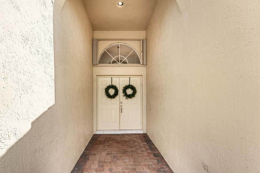 Photo of 3907 Palladium View Drive, Boynton Beach, FL 33436 (MLS # B26063071)