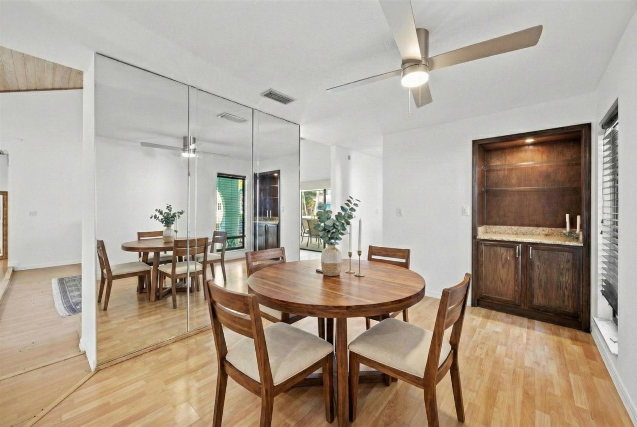 TEQUESTA PINES - Residential