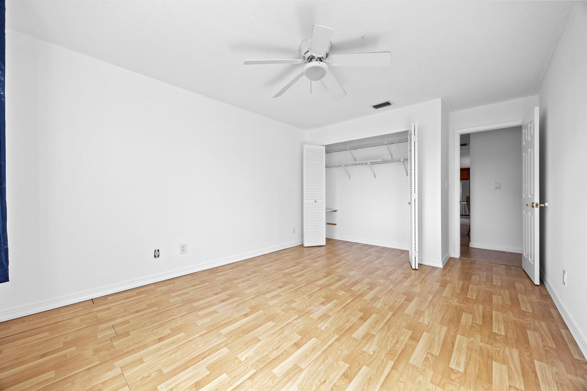 TEQUESTA PINES - Residential