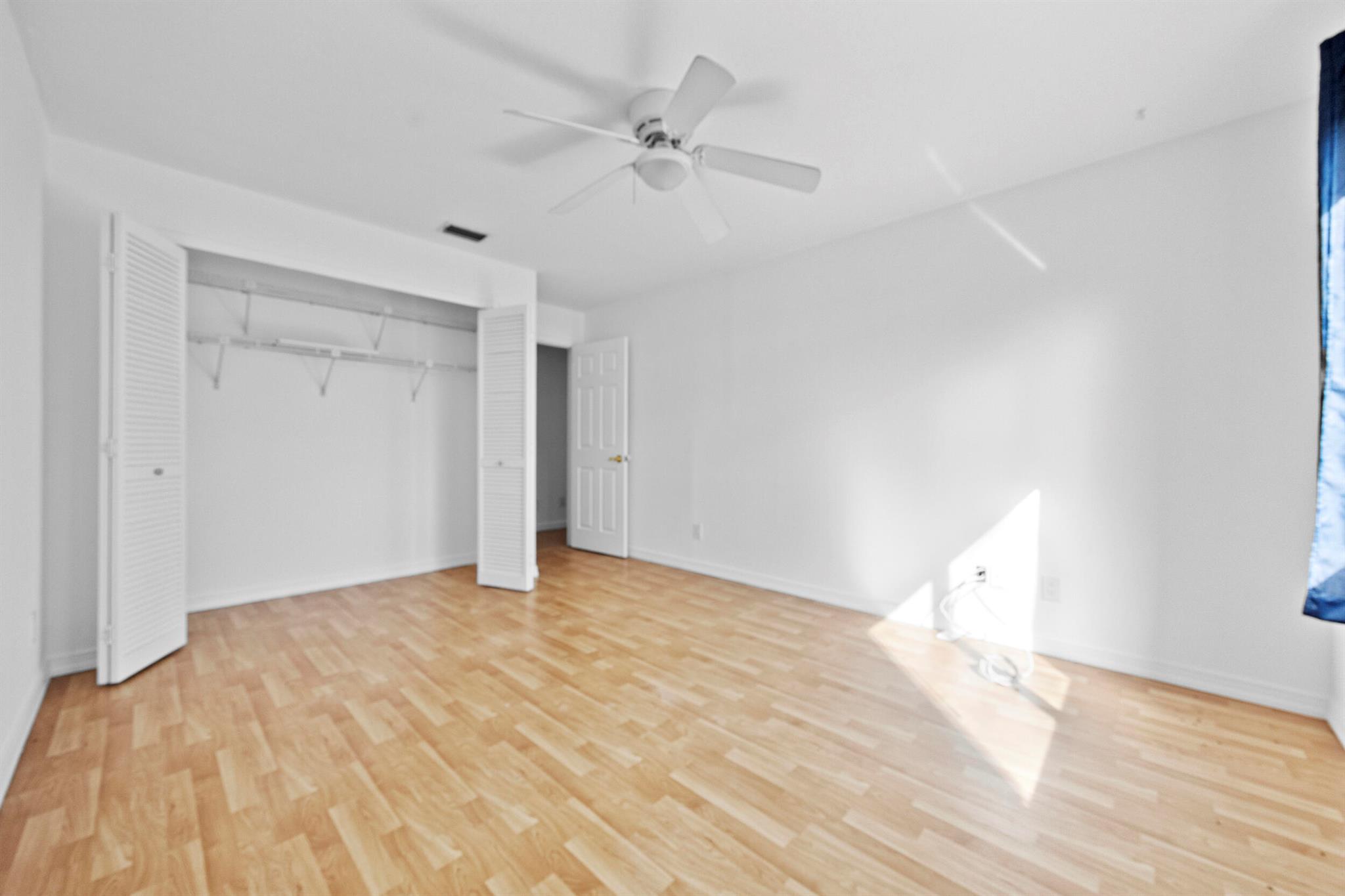 TEQUESTA PINES - Residential