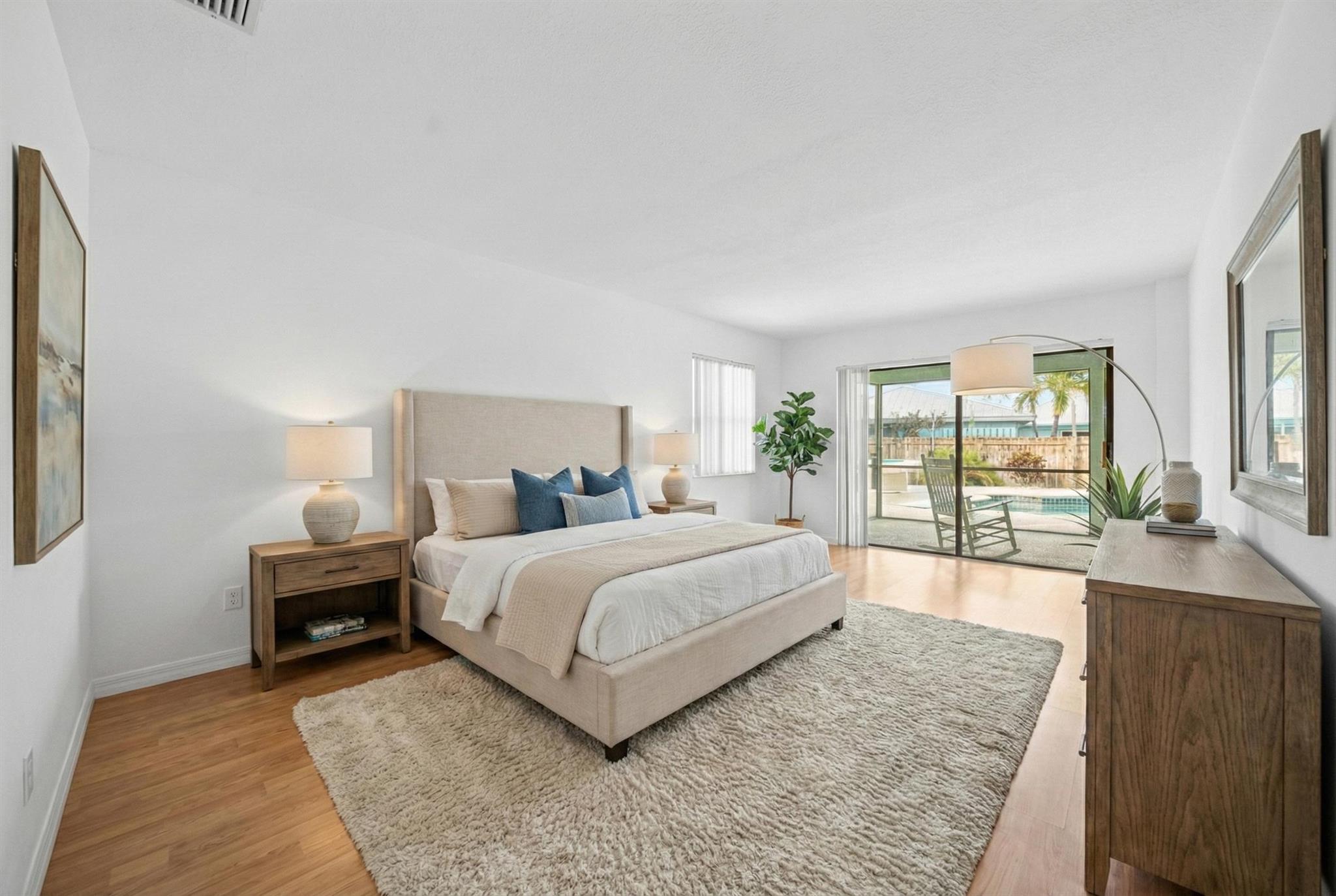 TEQUESTA PINES - Residential