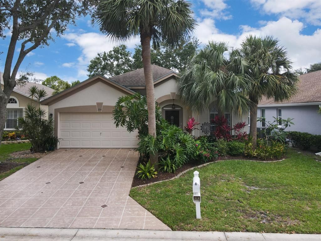 Photo of 224 Trails End, Green Acres, FL 33413 (MLS # R10805163)