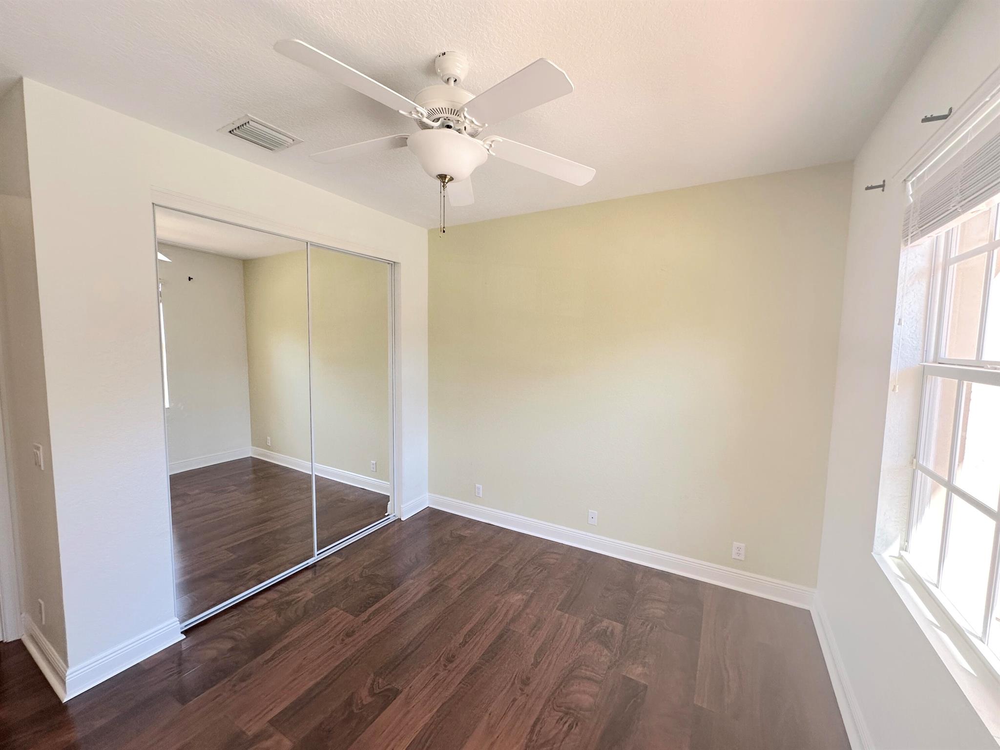 CIELO TOWNHOMES AT SHOPS - Residential