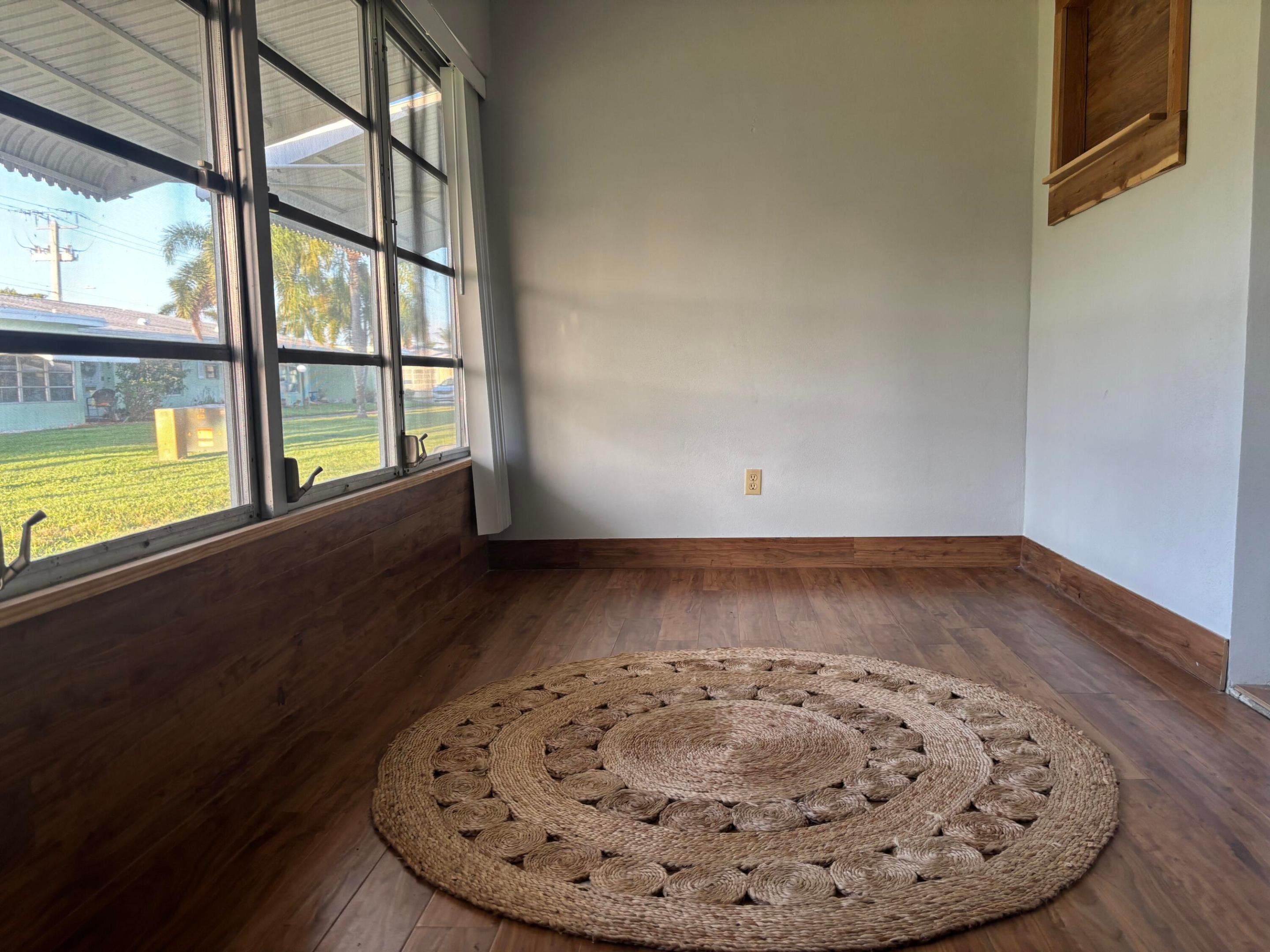 PINE POINT VILLAS CONDO - Residential