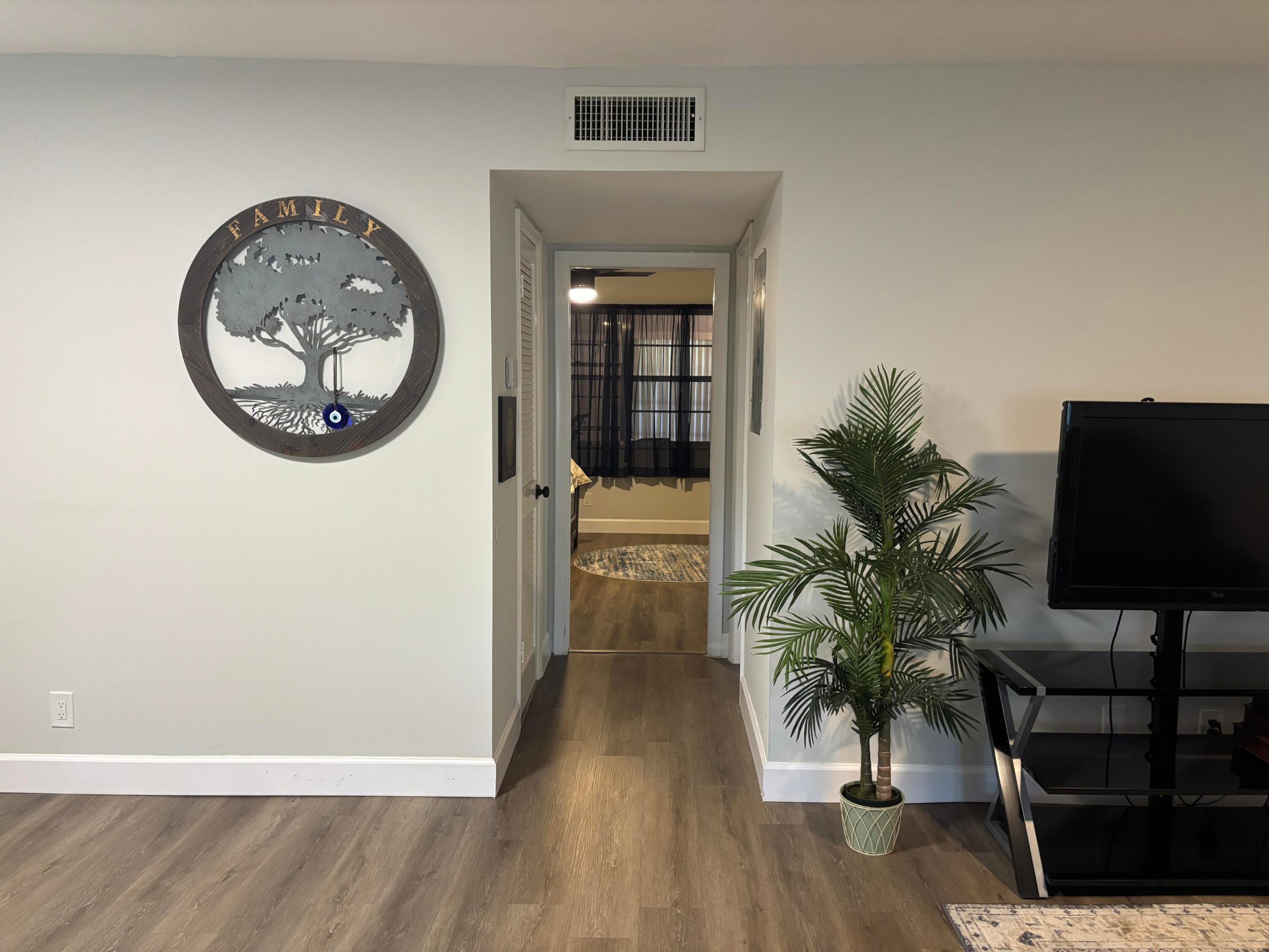 PINE POINT VILLAS CONDO - Residential