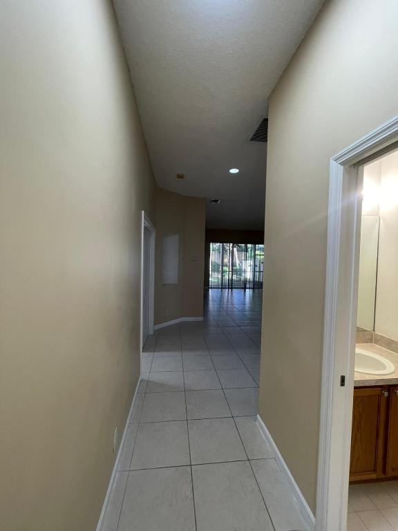 ANTHONY GROVES PH 1 - Residential Lease