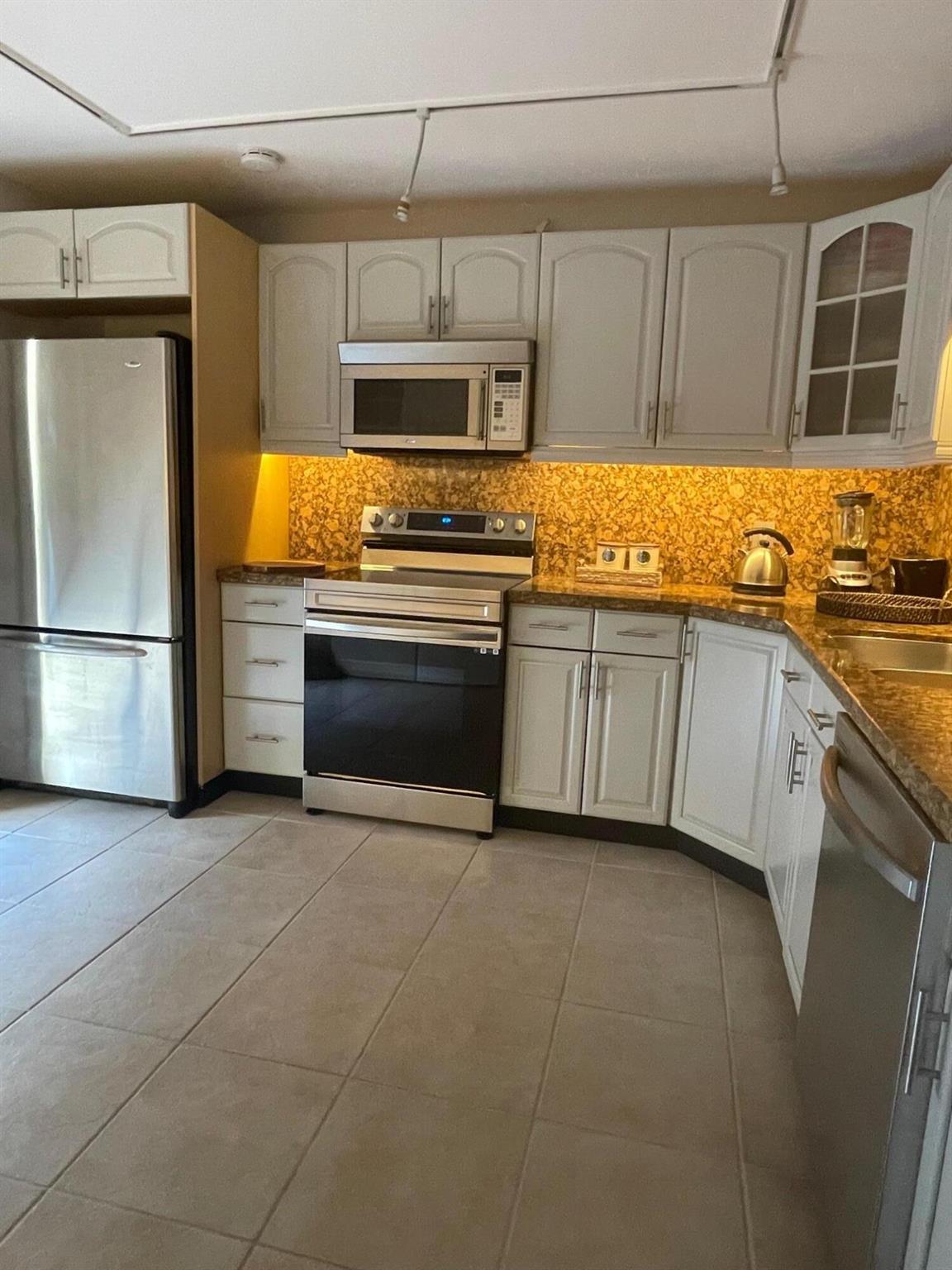 SHEFFIELD WOODS AT WELLIN - Residential Lease