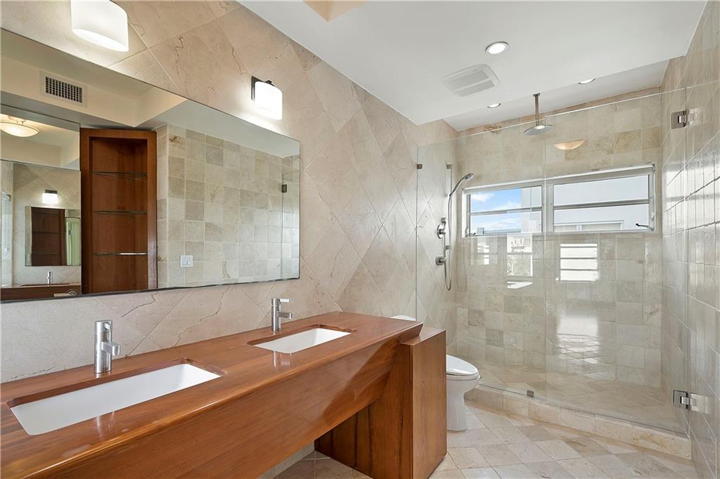 W BAY HARBOR CONDO - Residential