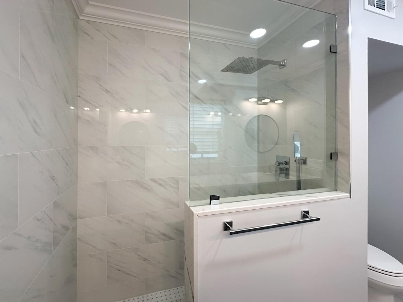 CAMBRIDGE CONDO - Residential