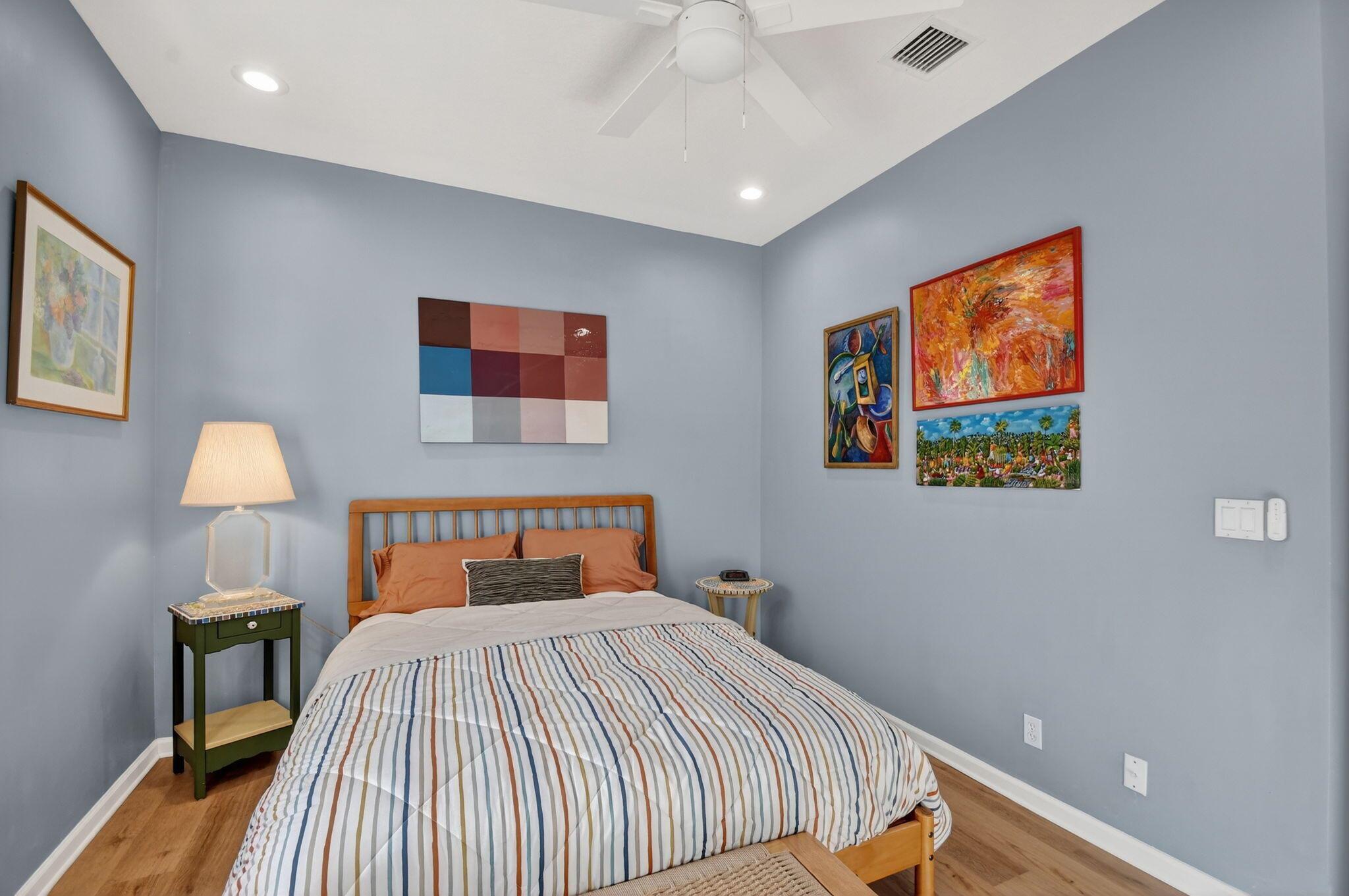 MAJESTIC ISLES - Residential