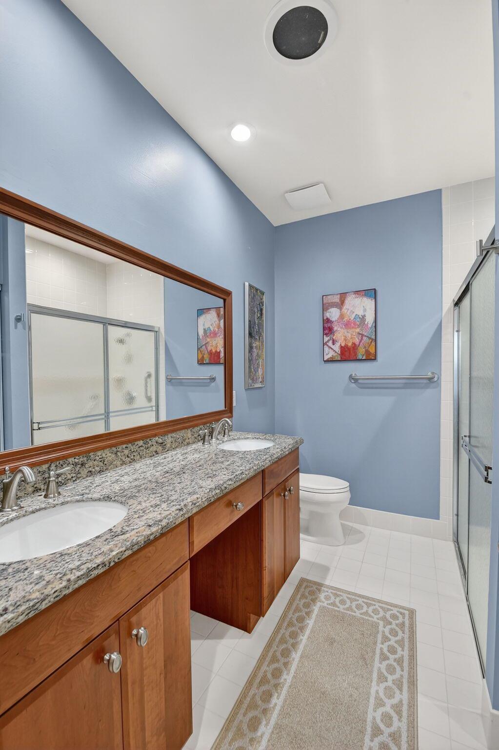 MAJESTIC ISLES - Residential