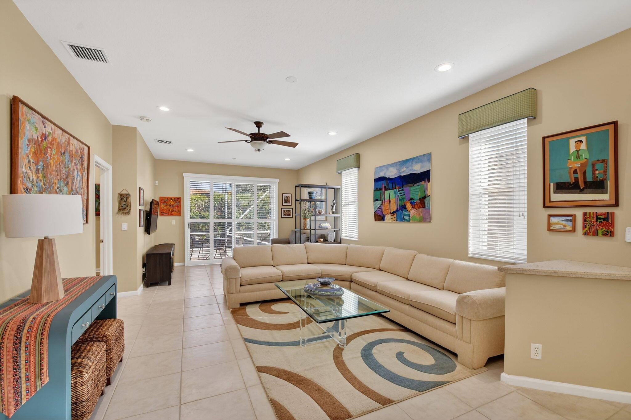 MAJESTIC ISLES - Residential