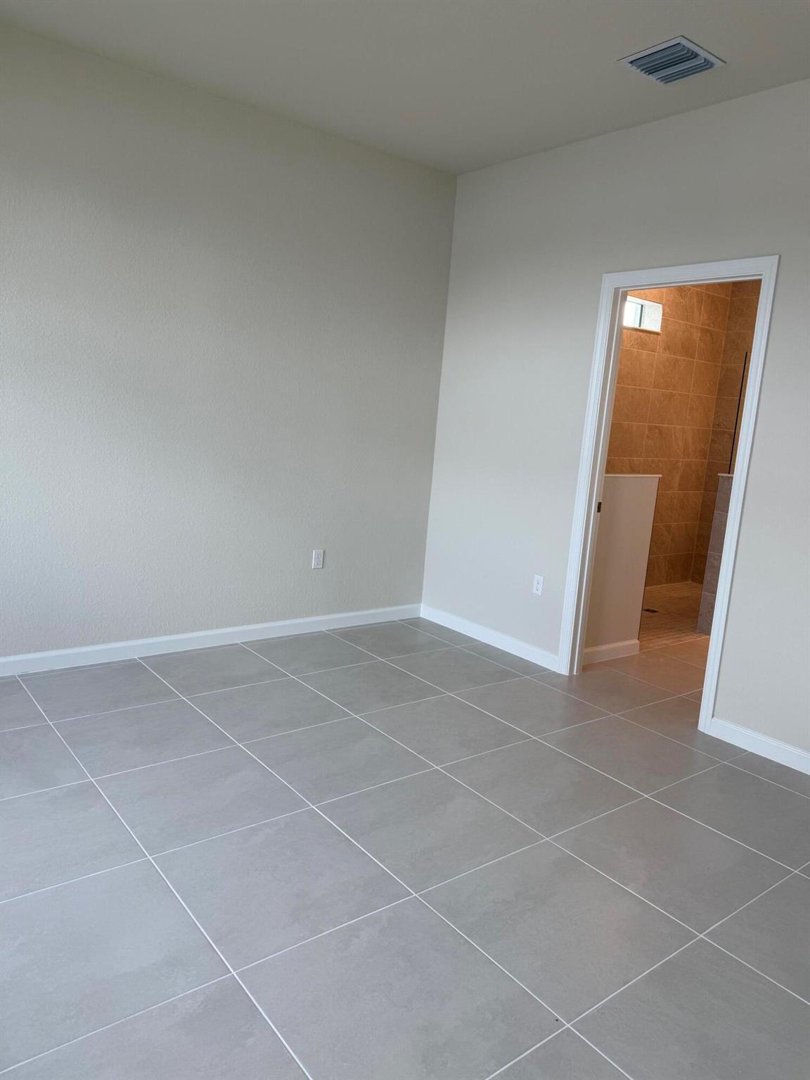 PULTE AT TRADITION PHASE - Residential Lease