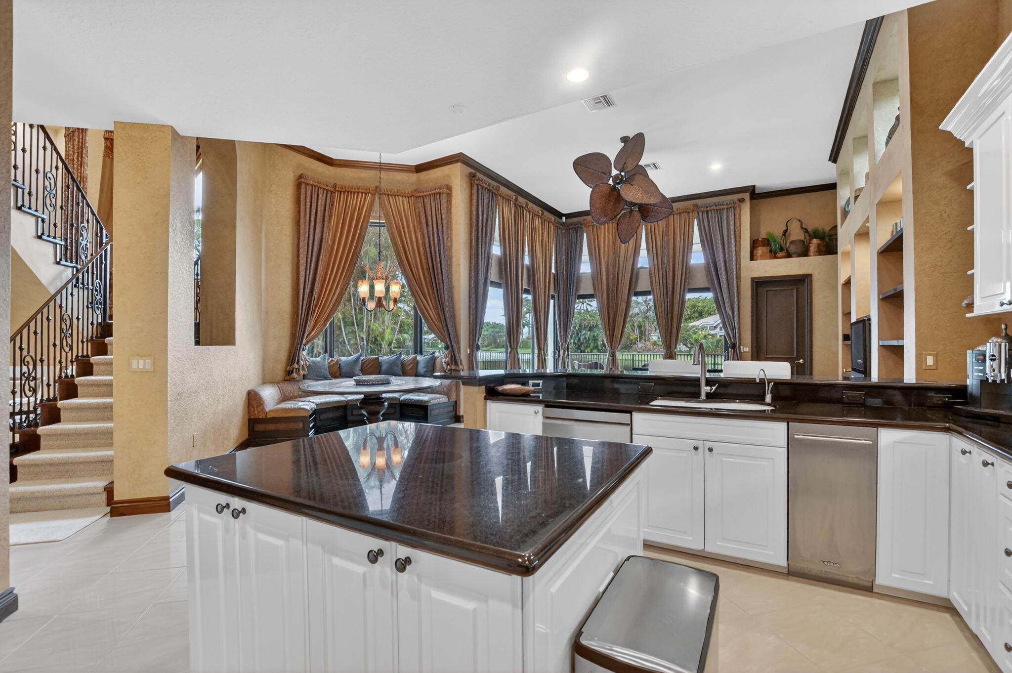 FOX LANDING - Residential