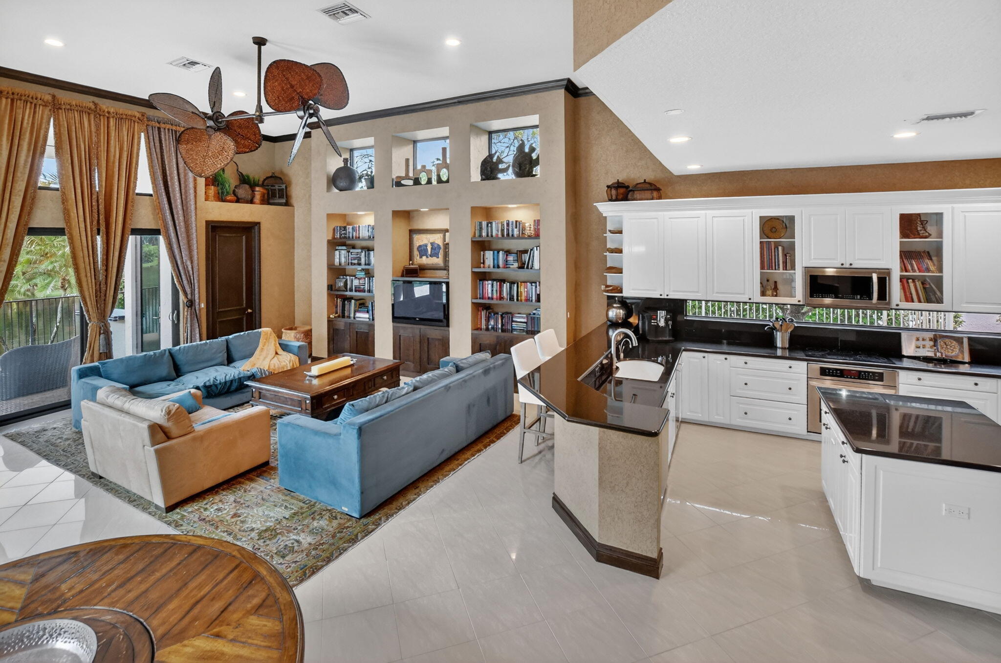 FOX LANDING - Residential