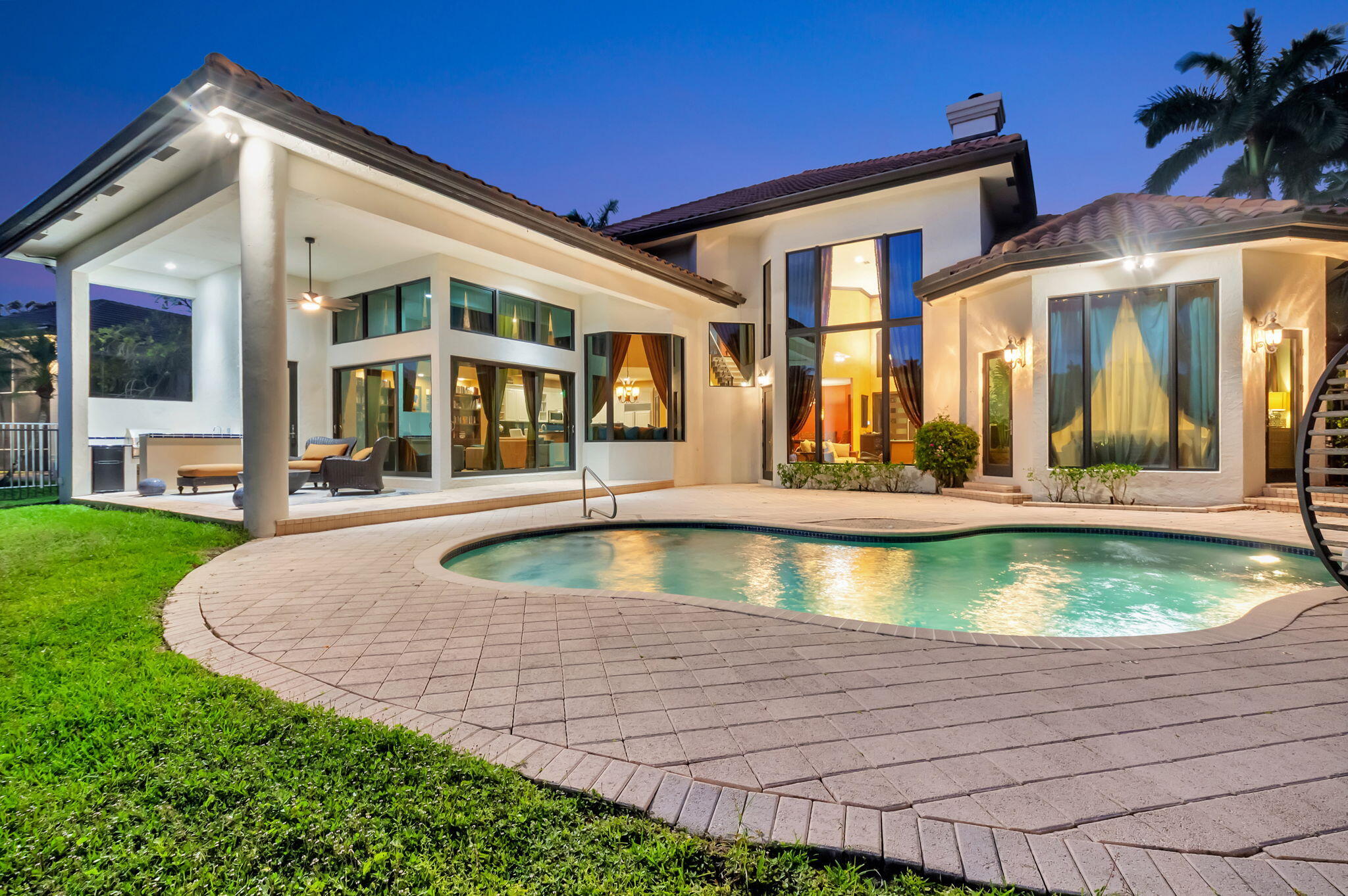 FOX LANDING - Residential