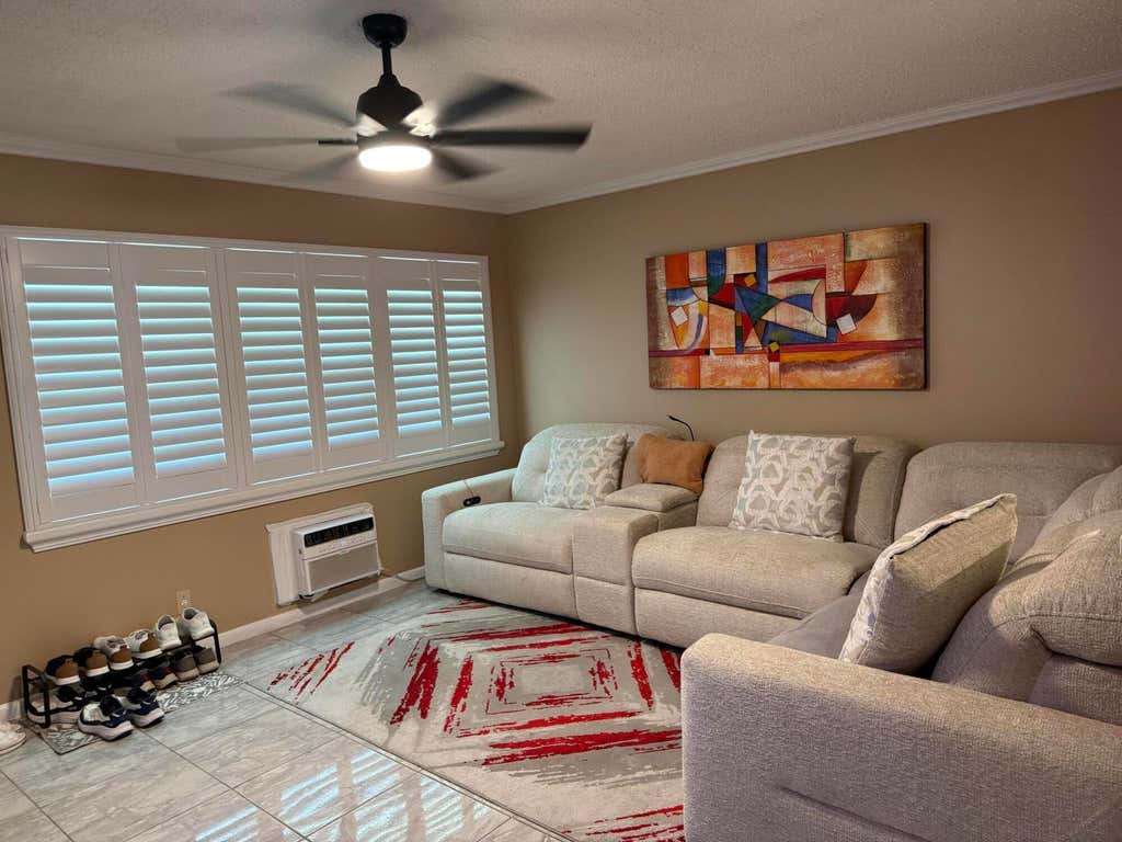 Photo of 362 Oakridge T, Deerfield Beach, FL 33442 (MLS # B26037032)