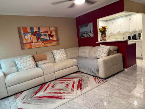 Tiny photo for 362 Oakridge T, Deerfield Beach, FL 33442 (MLS # B26037032)