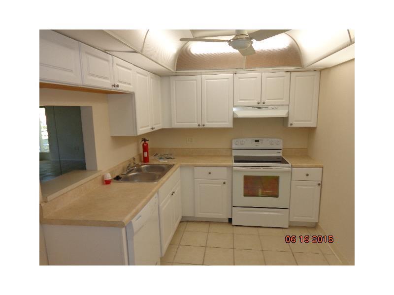 HERITAGE CIRCLE CONDO - Residential Lease