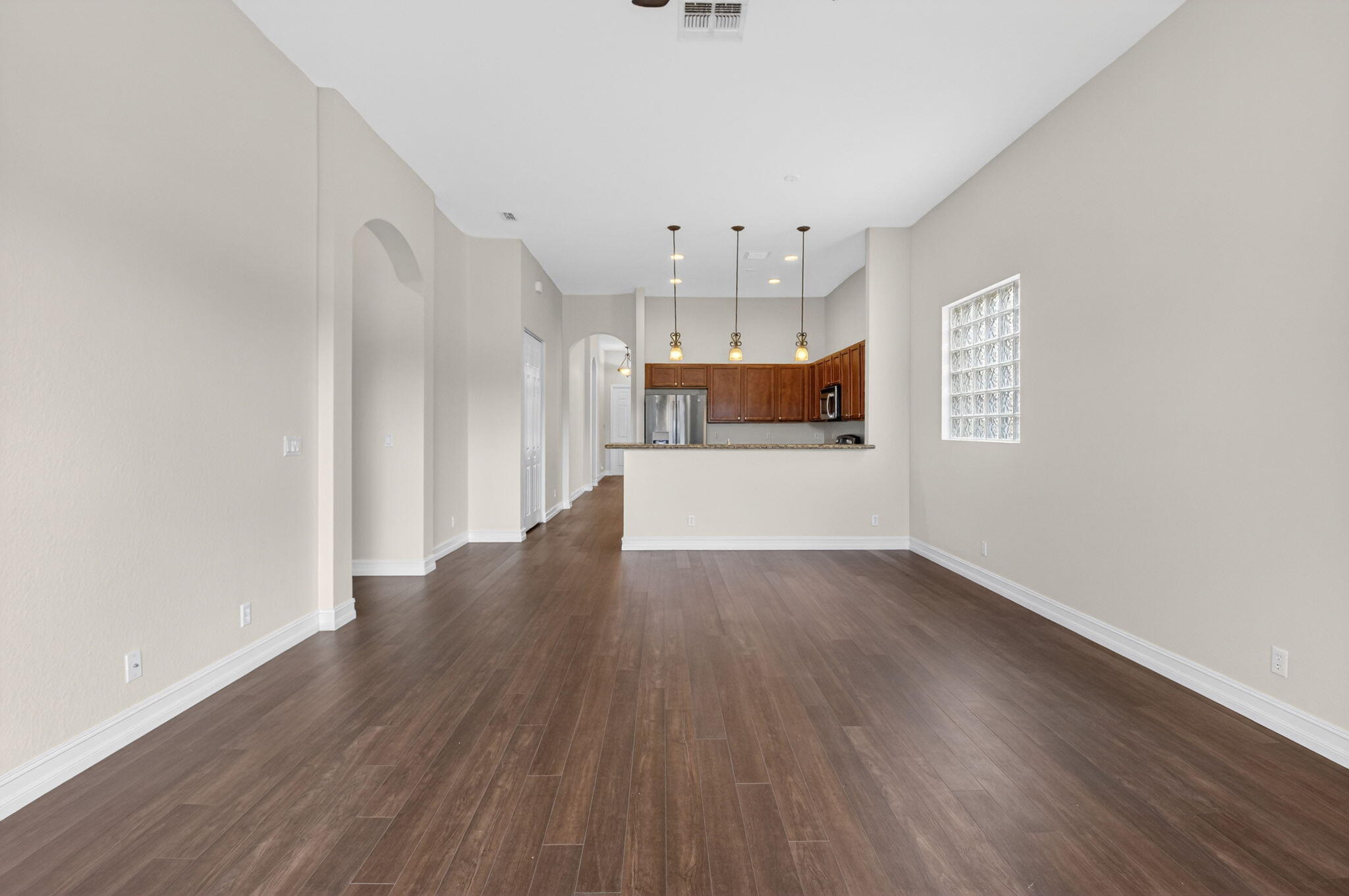 KNOLLWOOD - Residential