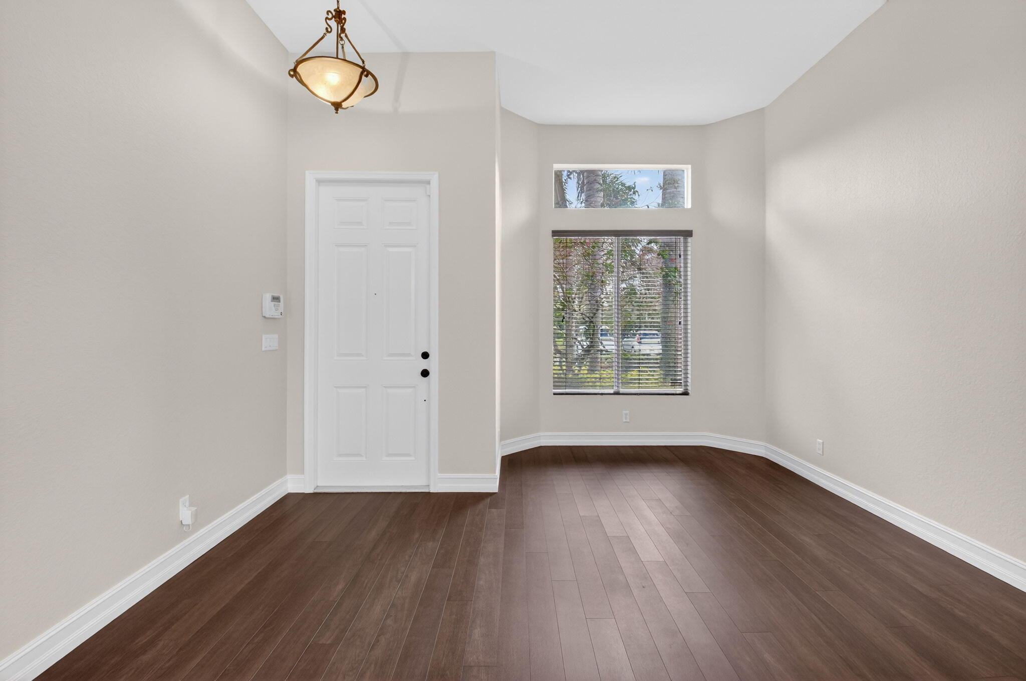 KNOLLWOOD - Residential