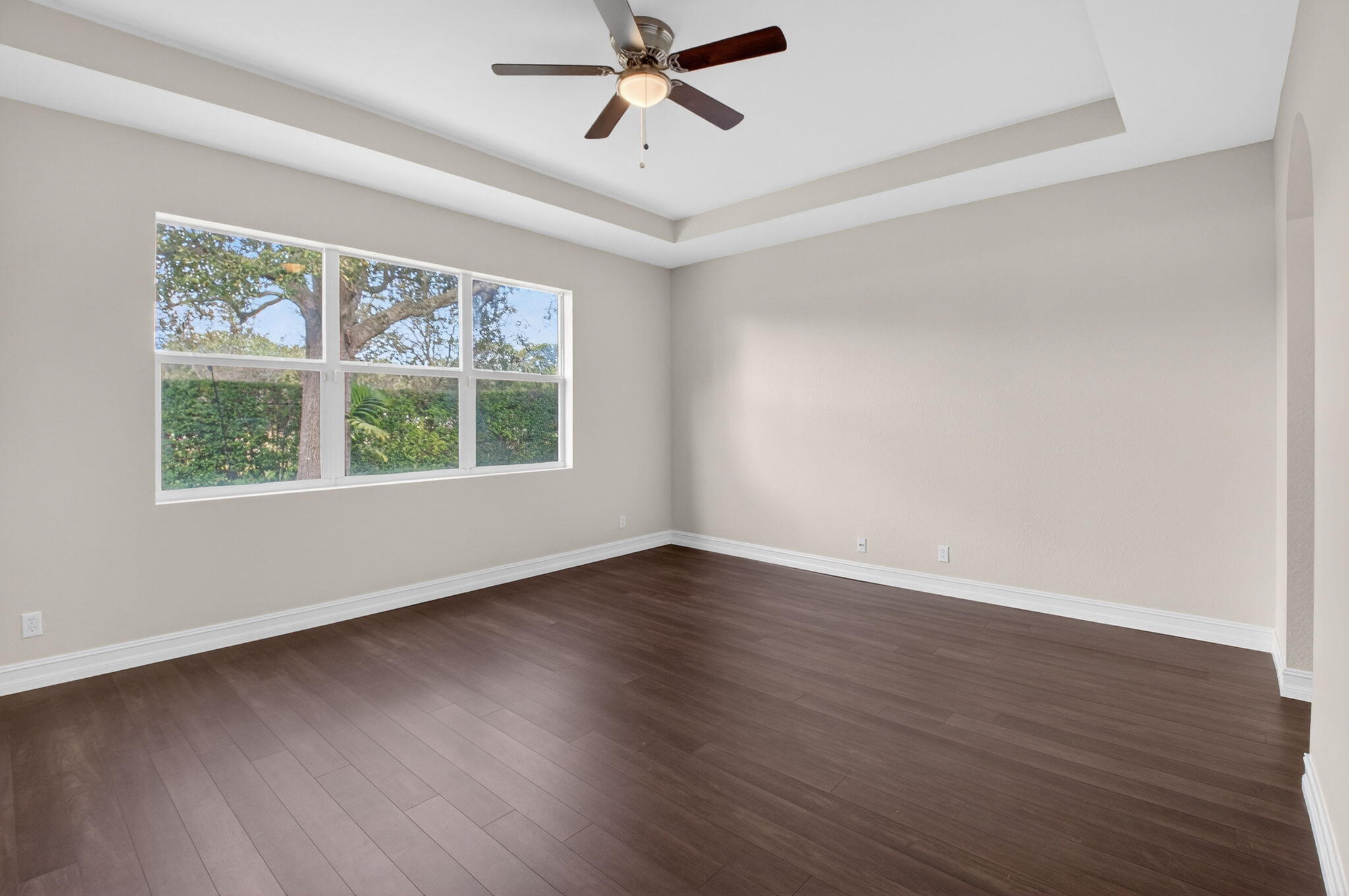 KNOLLWOOD - Residential