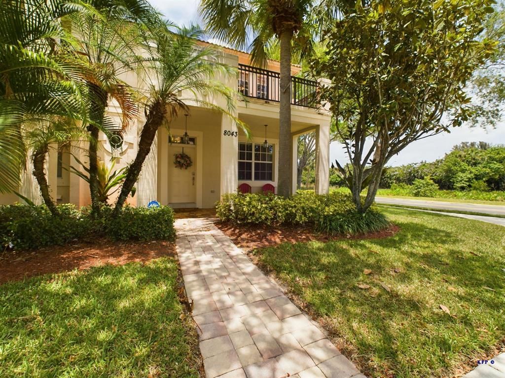 Photo of 8043 Murano Circle, Palm Beach Gardens, FL 33418 (MLS # R10890187)