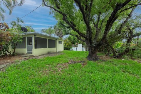 A home in Wilton Manors