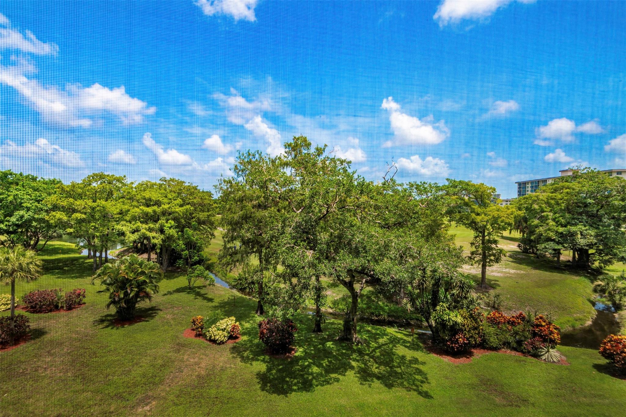 625 Oaks Dr 504