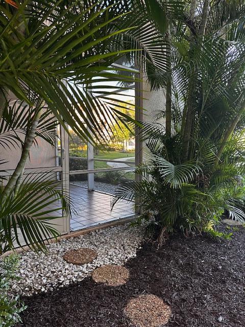 JUPITER BAY ONE THRU SIX CONDO - Residential