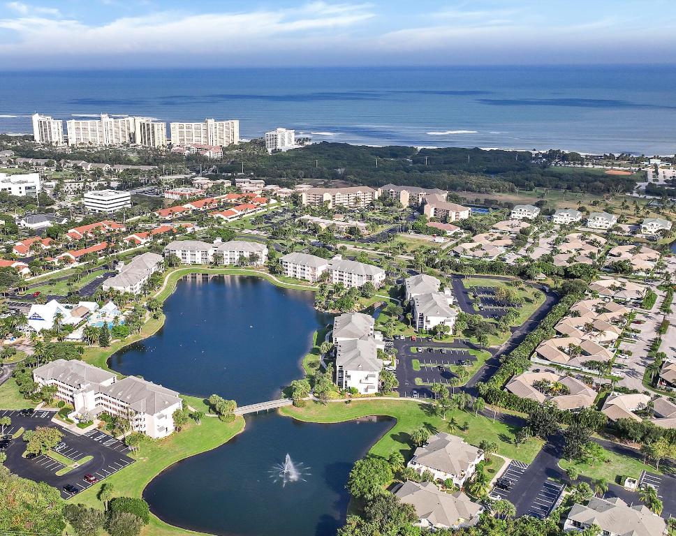 JUPITER BAY ONE THRU SIX CONDO - Residential