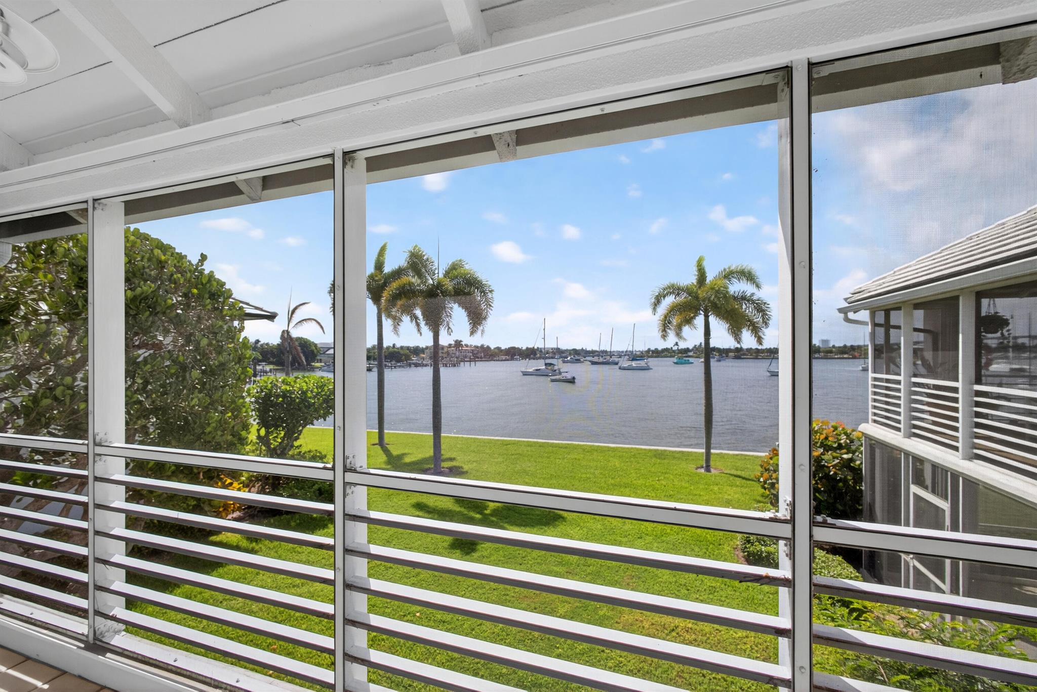 SUGAR SANDS - Residential Lease